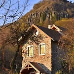 Sarkanyles Vendeghaz Hotel Kisapati