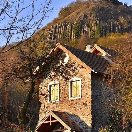 Sarkanyles Vendeghaz فندق Kisapati