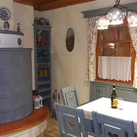 Sarkanyles Vendeghaz * Kisapati