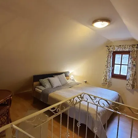 Sarkanyles Vendeghaz Kisapati