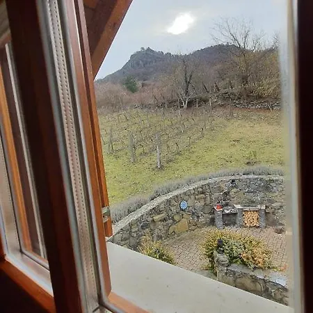 فندق Sarkanyles Vendeghaz Kisapati